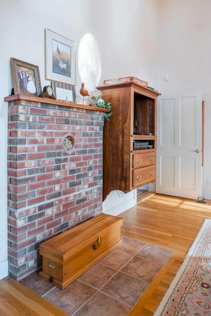 77 Goose Cove Lane Woolwich ME 04579