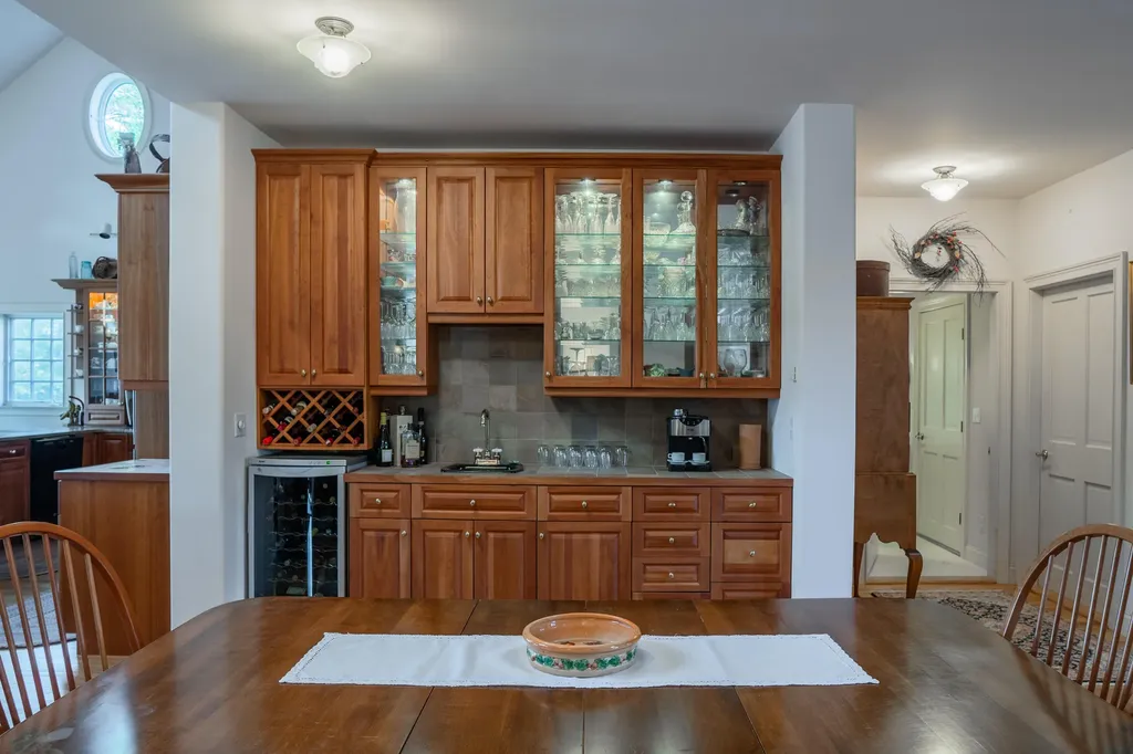 77 Goose Cove Lane Woolwich ME 04579