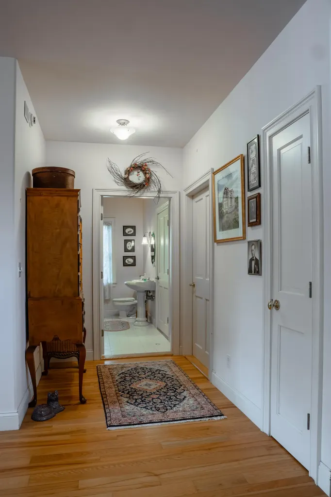 77 Goose Cove Lane Woolwich ME 04579