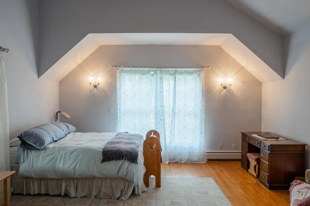 77 Goose Cove Lane Woolwich ME 04579
