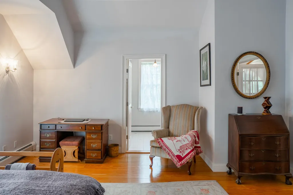 77 Goose Cove Lane Woolwich ME 04579