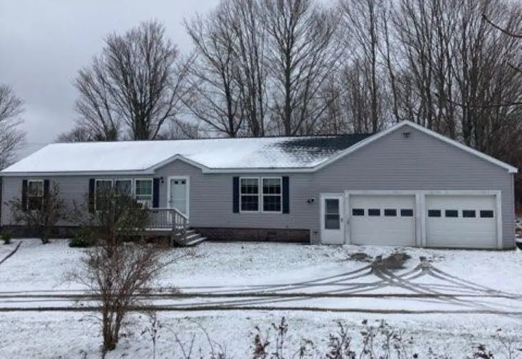 436 Arnold Lane Palermo ME 04354