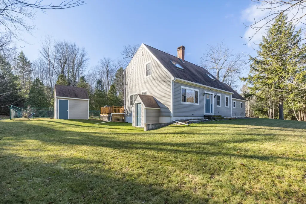 24 Stone Ridge Lane Bowdoin ME 04287