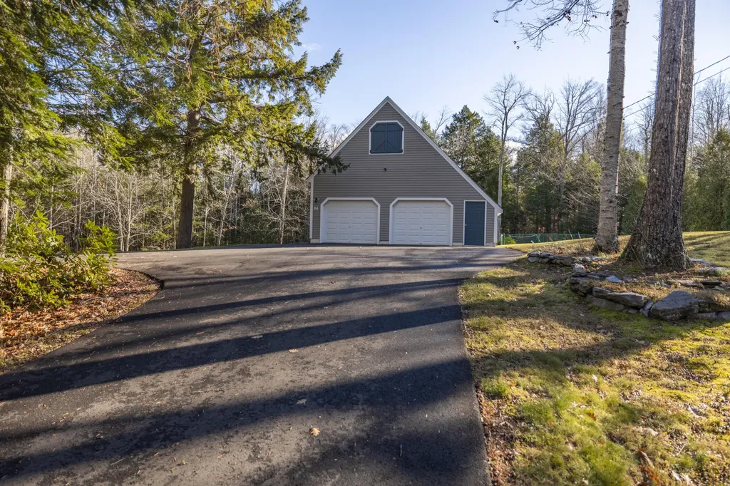 24 Stone Ridge Lane Bowdoin ME 04287