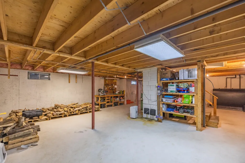 24 Stone Ridge Lane Bowdoin ME 04287