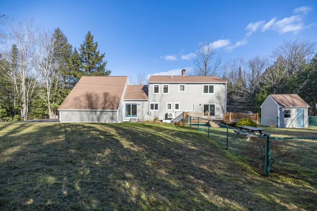 24 Stone Ridge Lane Bowdoin ME 04287