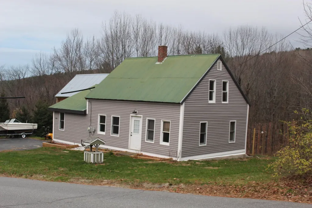 338 Mount Pisgah Road Winthrop ME 04364