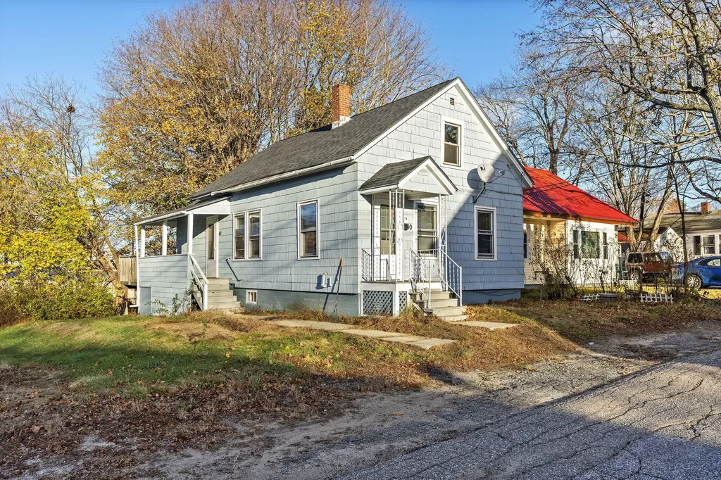40 Highland Avenue Lewiston ME 04240