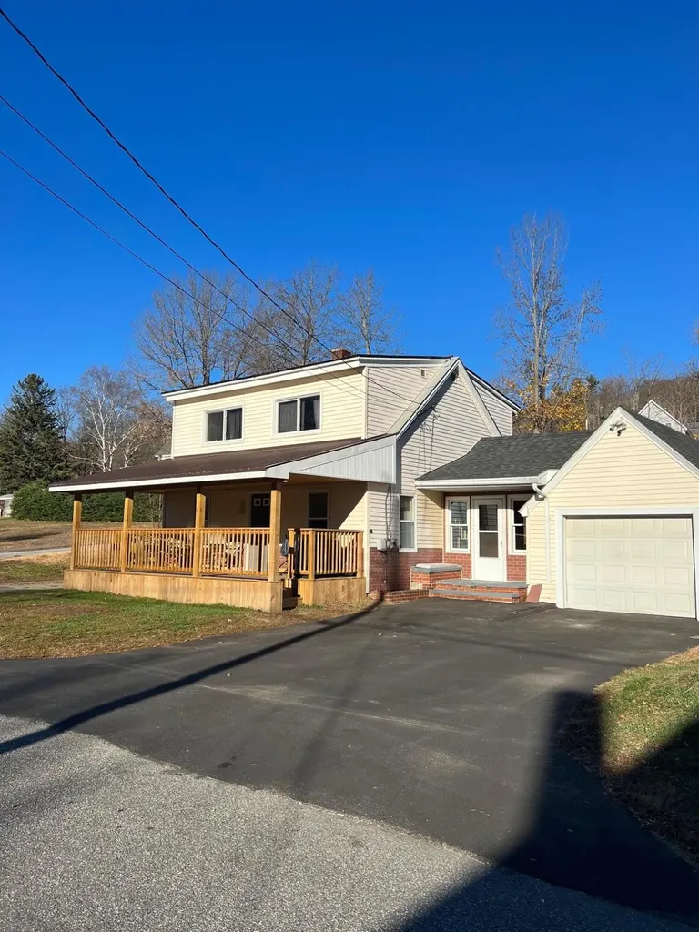 62 Kimball Avenue Mexico ME 04257