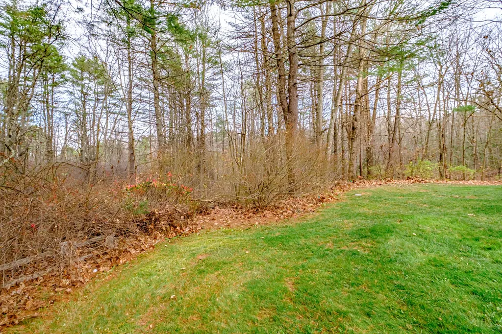 39 Shady Run Lane Cumberland ME 04021