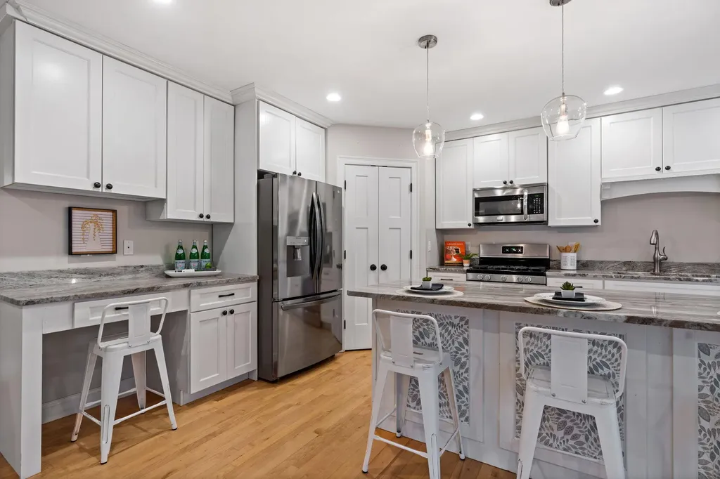 238 Holmes Road Scarborough ME 04074