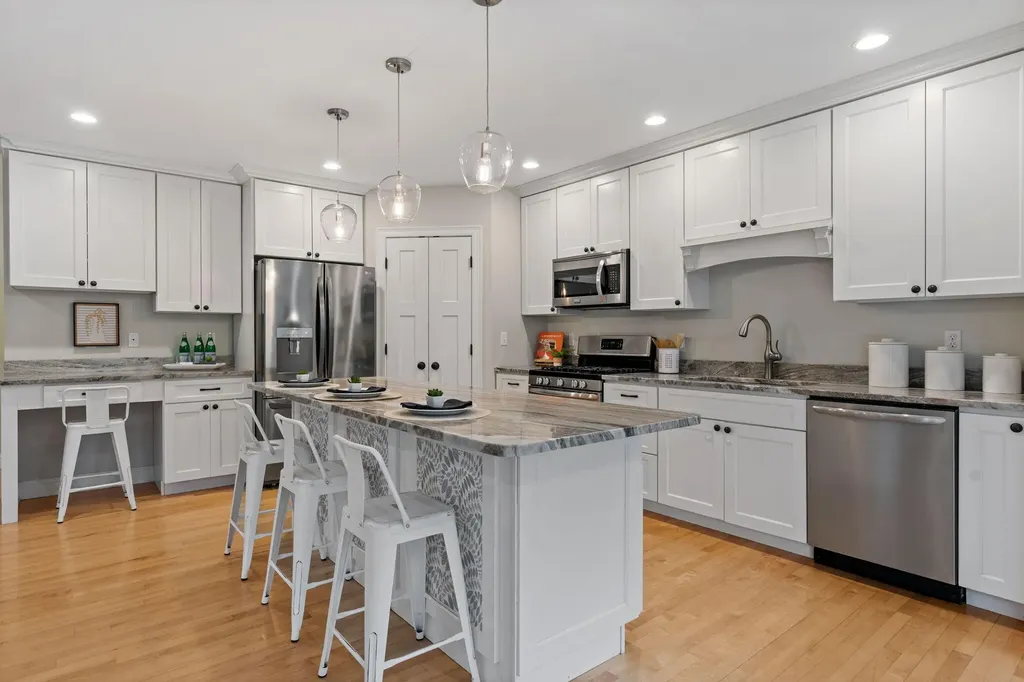 238 Holmes Road Scarborough ME 04074