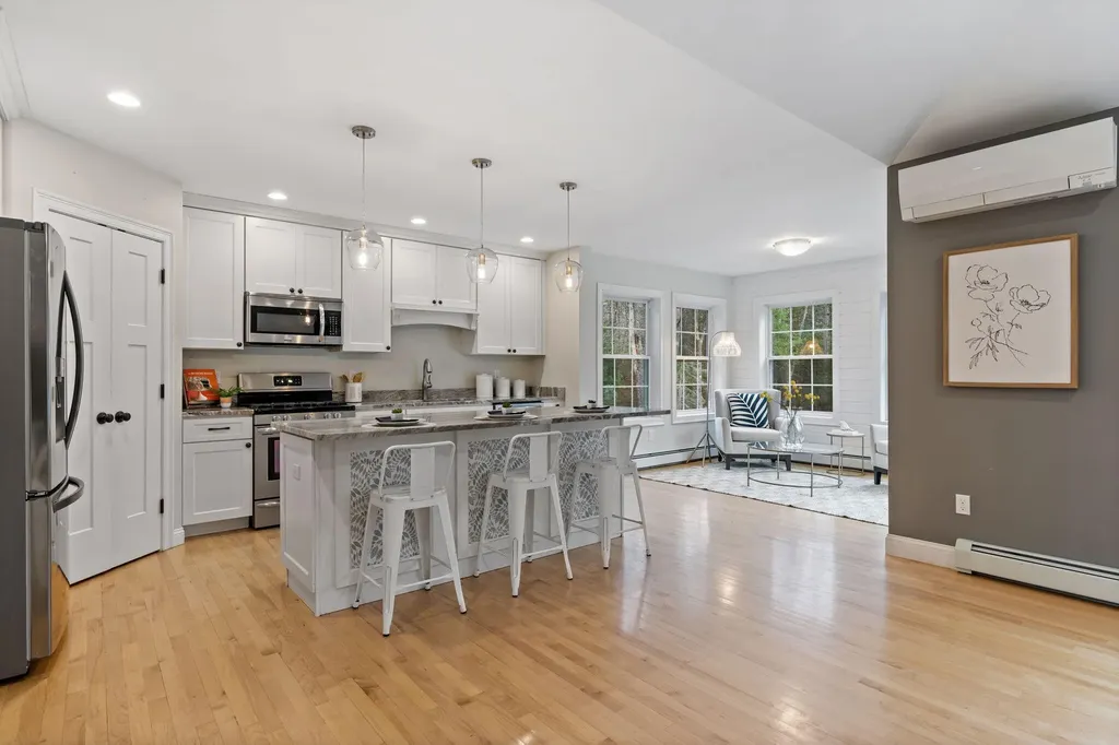 238 Holmes Road Scarborough ME 04074