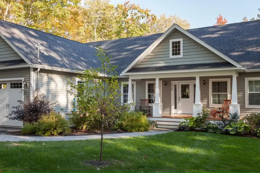 238 Holmes Road Scarborough ME 04074