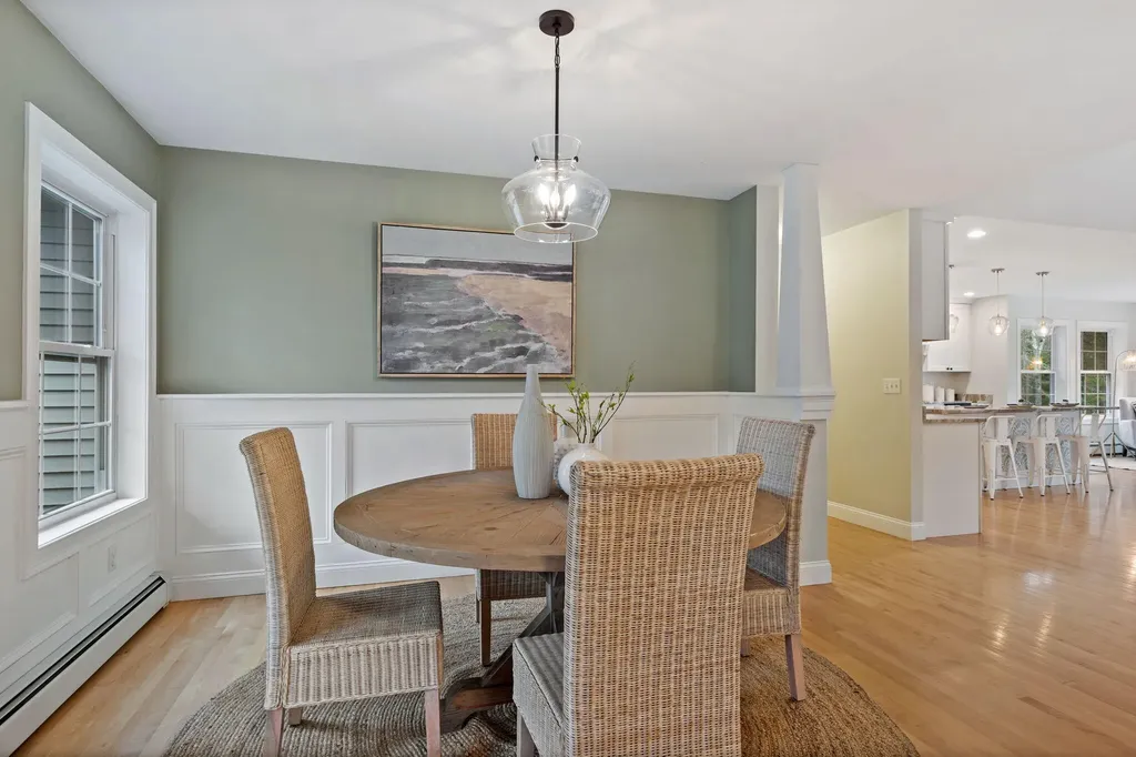238 Holmes Road Scarborough ME 04074