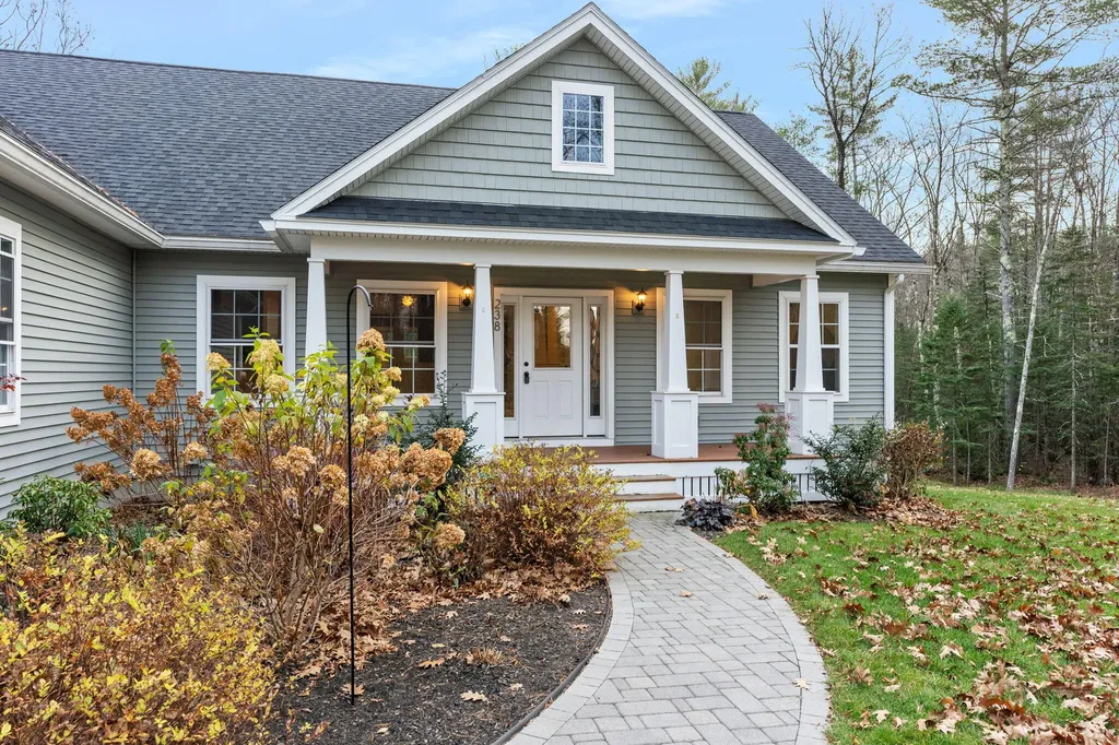 238 Holmes Road Scarborough ME 04074