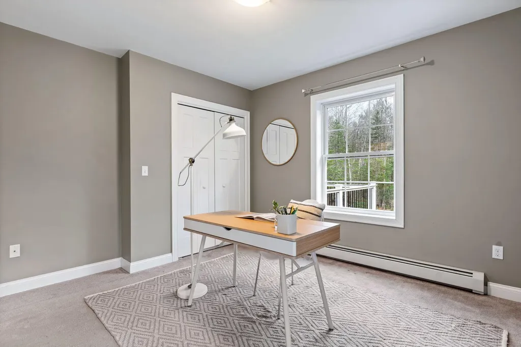 238 Holmes Road Scarborough ME 04074