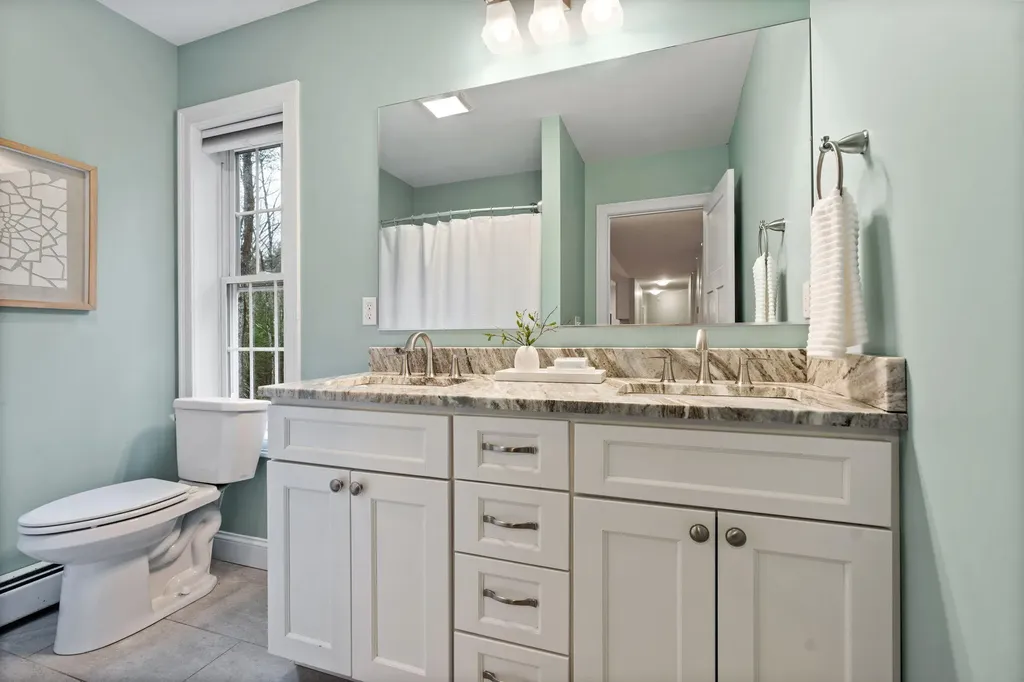 238 Holmes Road Scarborough ME 04074