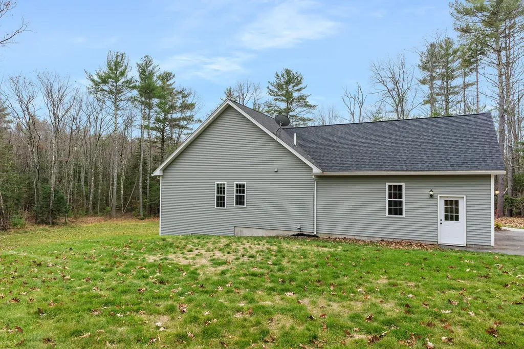 238 Holmes Road Scarborough ME 04074