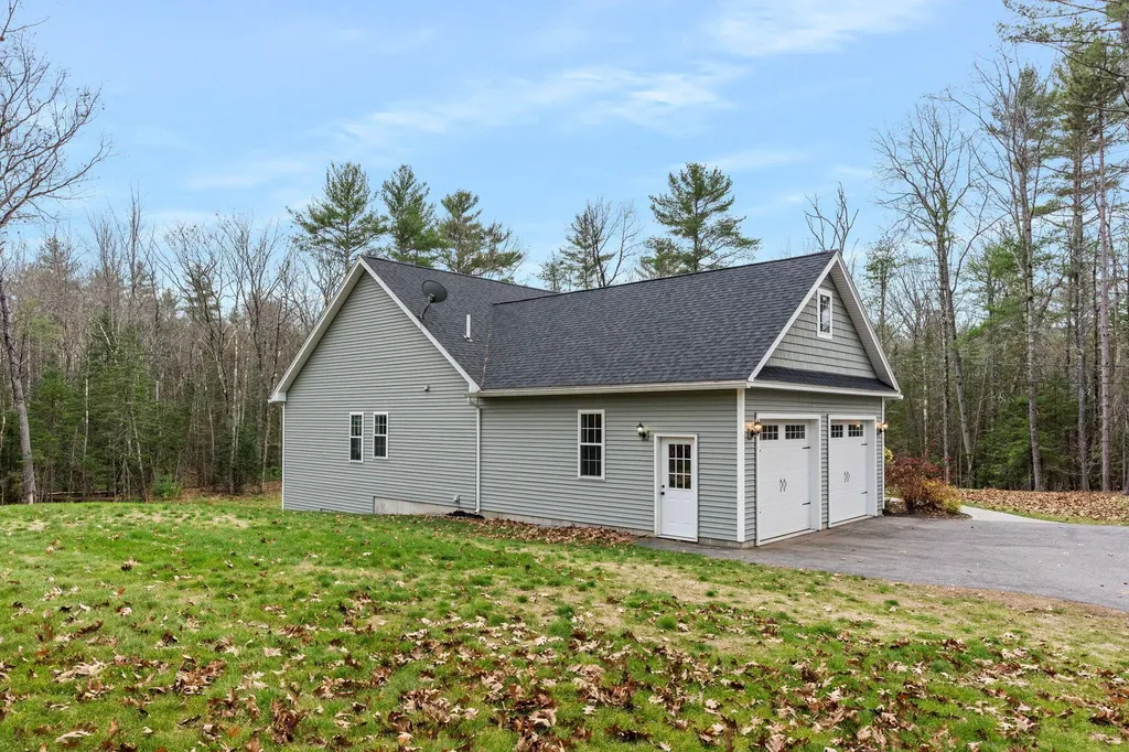 238 Holmes Road Scarborough ME 04074