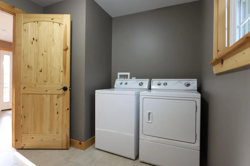 261 N Hatch Hill Road Greene ME 04236
