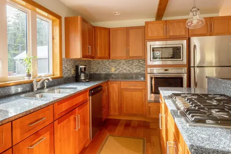 2 Treasure Point Road Saint George ME 04860