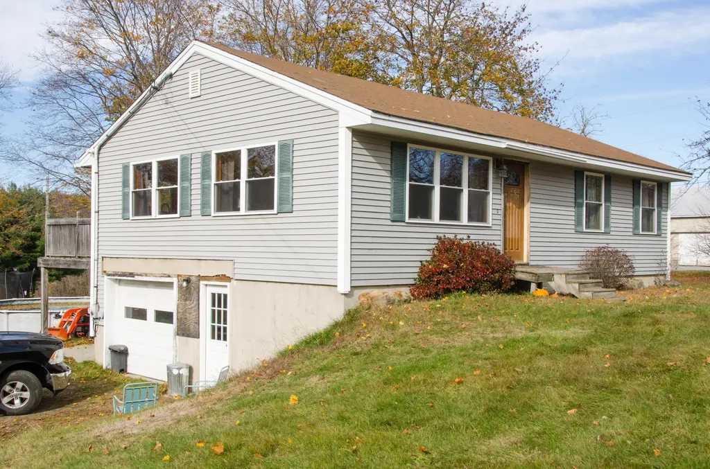 626 Riverside Drive Augusta ME 04330