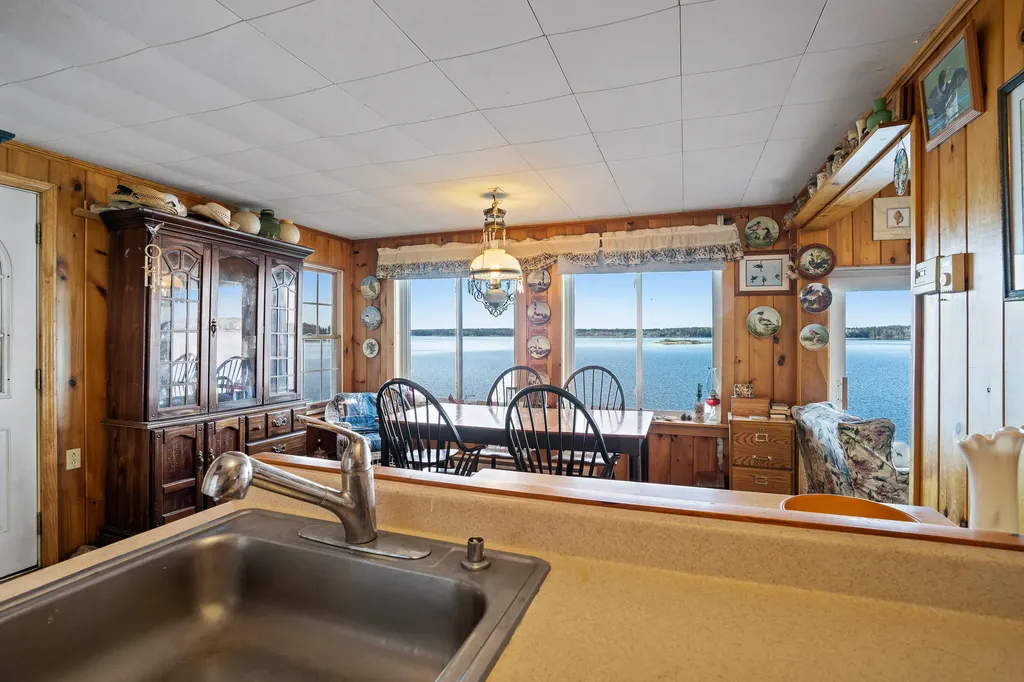 38 Samuels Landing Road Phippsburg ME 04562
