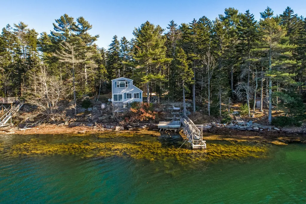 38 Samuels Landing Road Phippsburg ME 04562