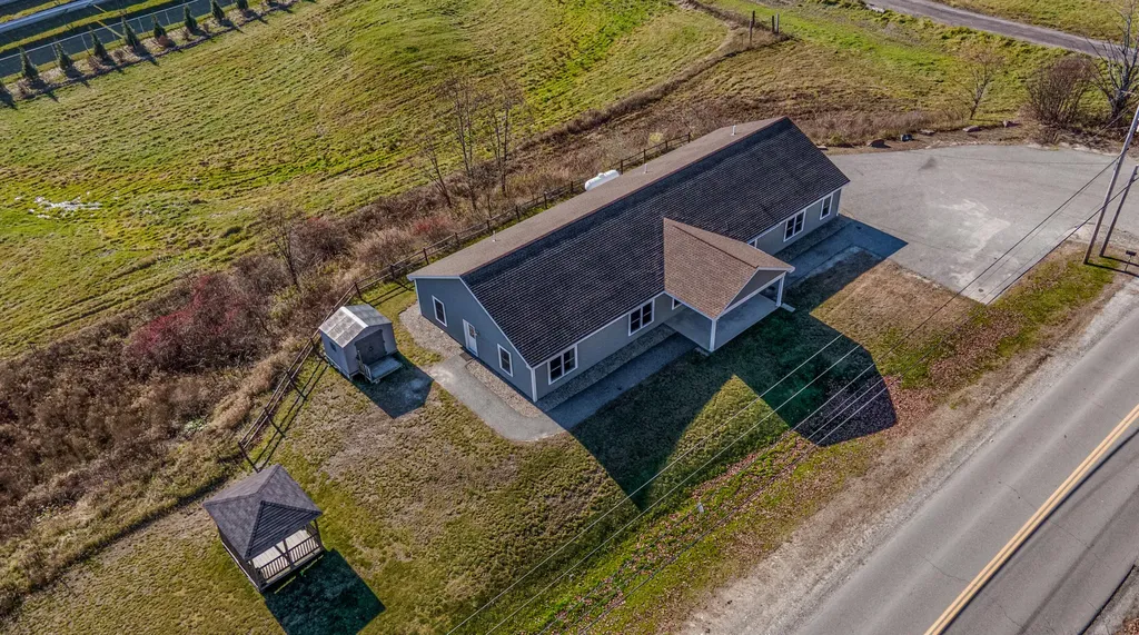 286 Highland Avenue Gardiner ME 04345