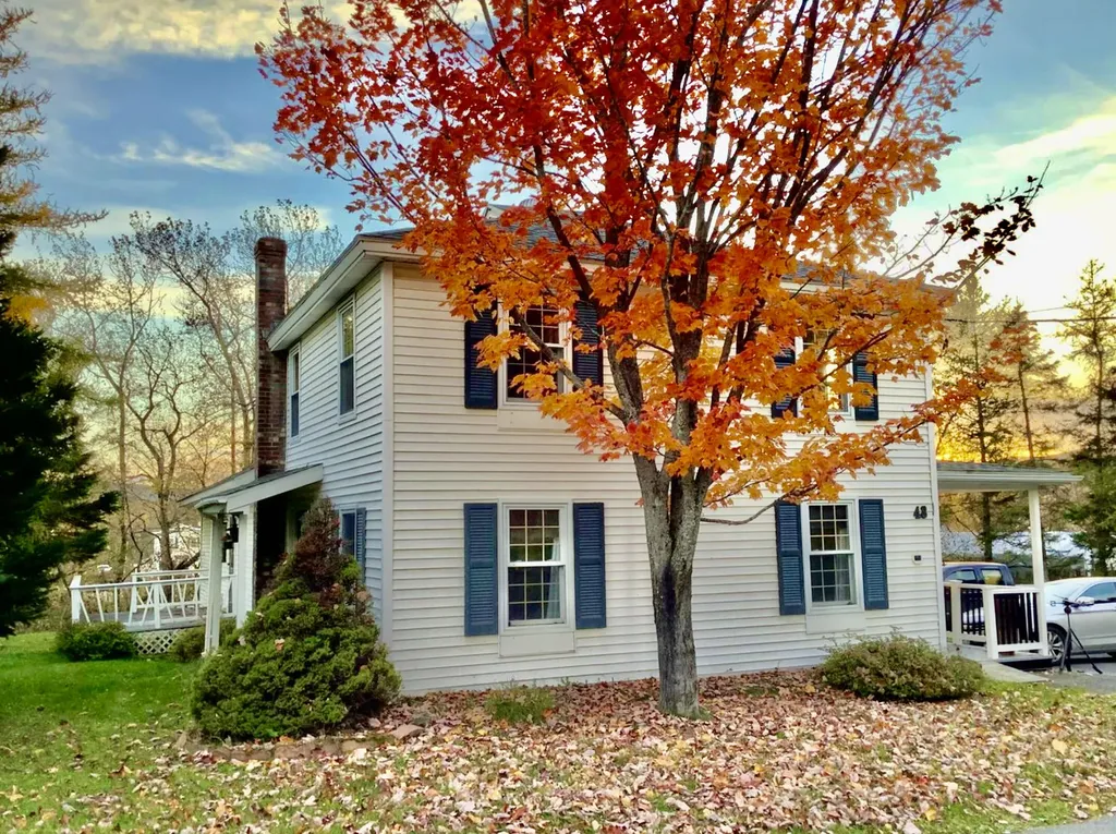 43 Highland Avenue Fort Kent ME 04743