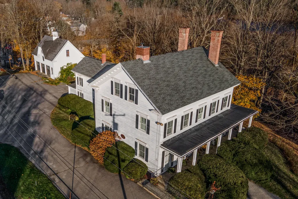 68 Second Street Hallowell ME 04347