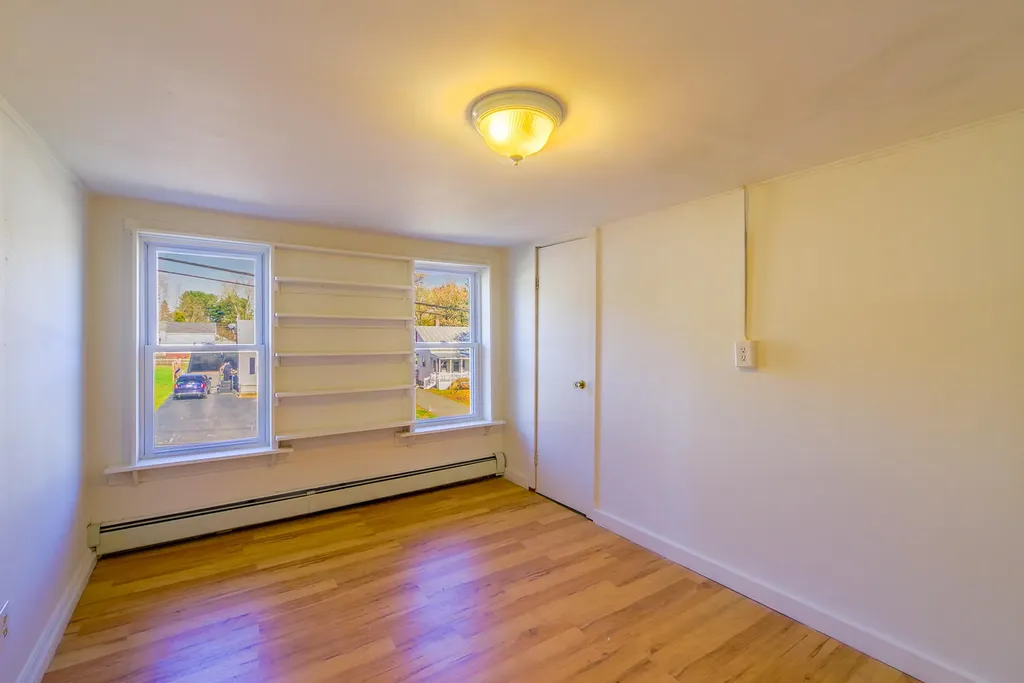 78 Oakland Street Waterville ME 04901