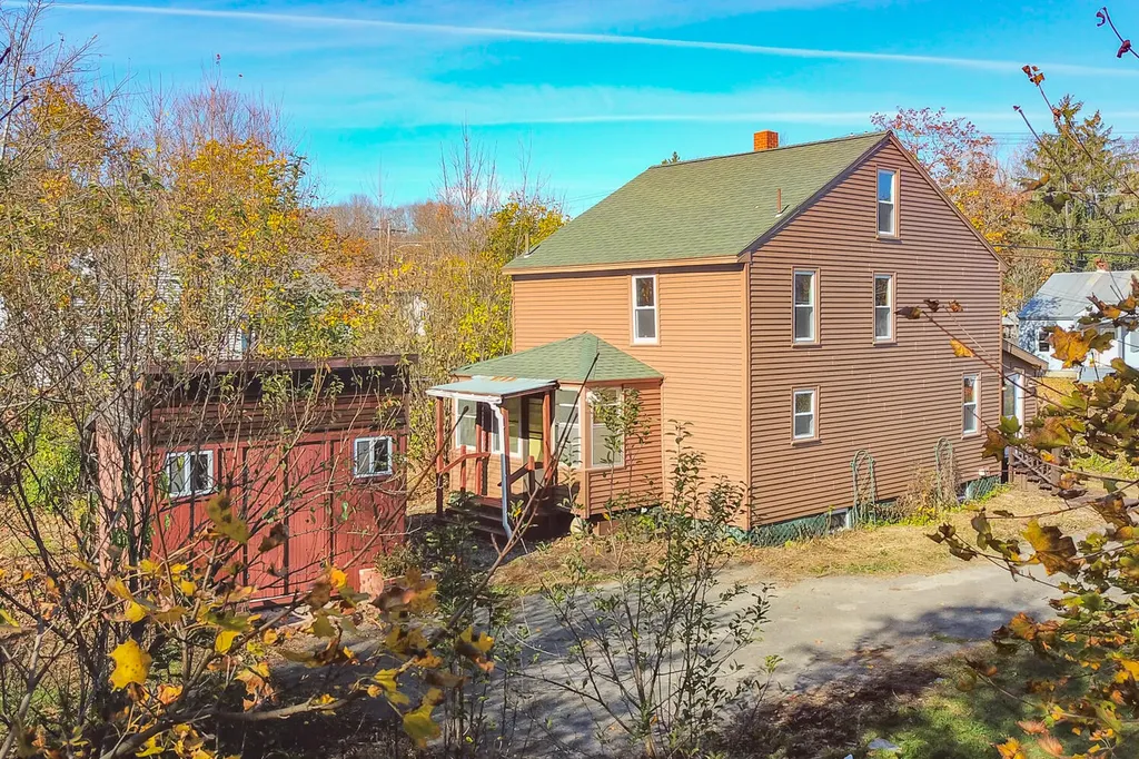 78 Oakland Street Waterville ME 04901