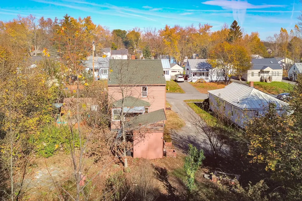 78 Oakland Street Waterville ME 04901