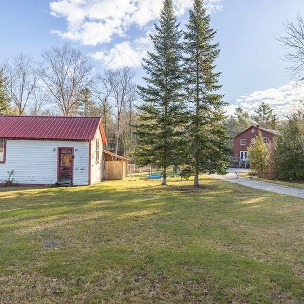 619 Auburn Road Turner ME 04282
