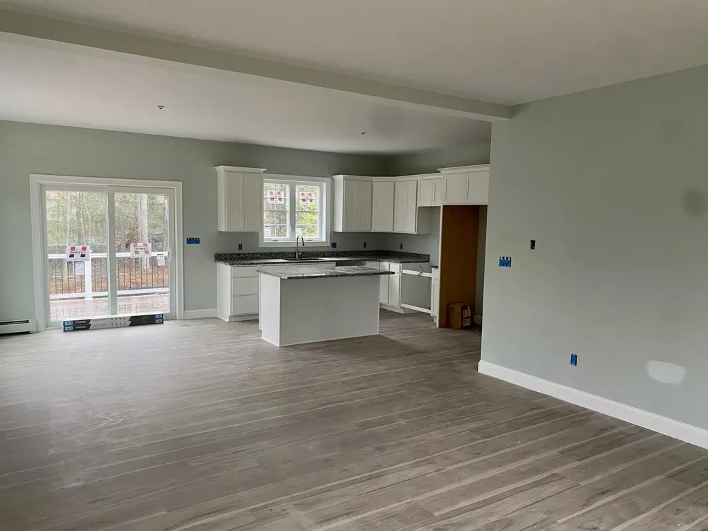 4 Deerfield Drive Gorham ME 04038