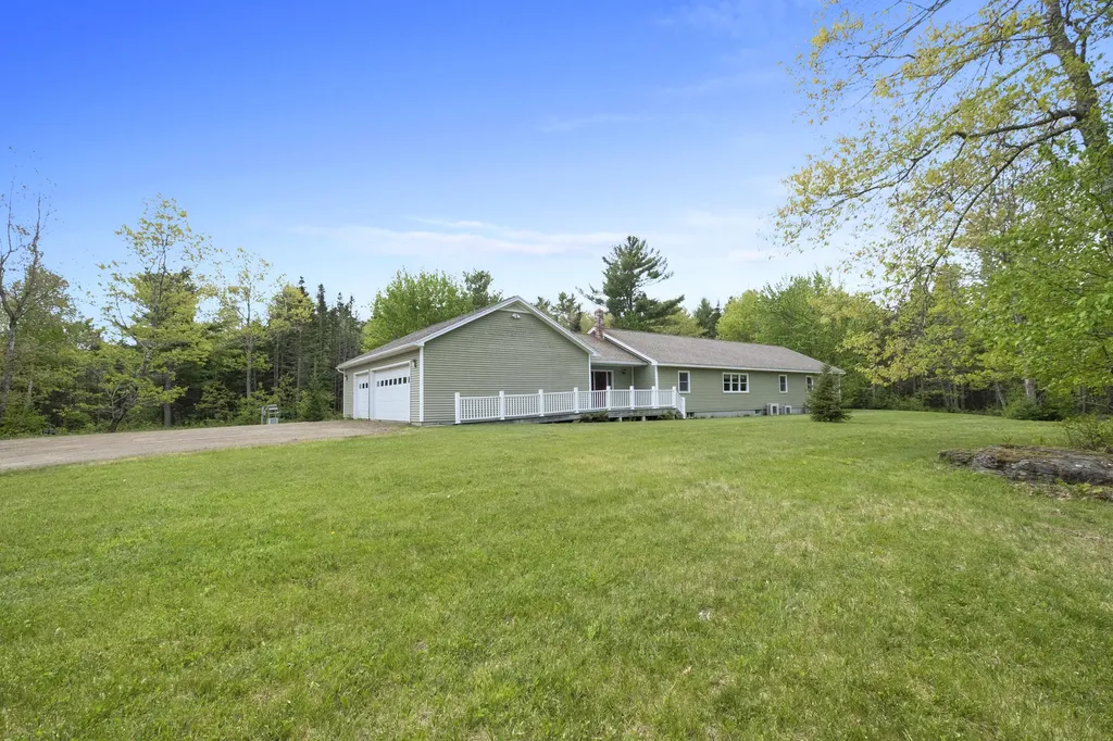 298 Beechwood Street Thomaston ME 04861