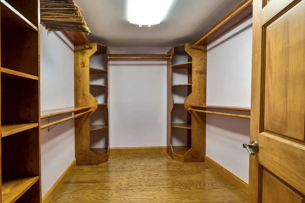 298 Beechwood Street Thomaston ME 04861
