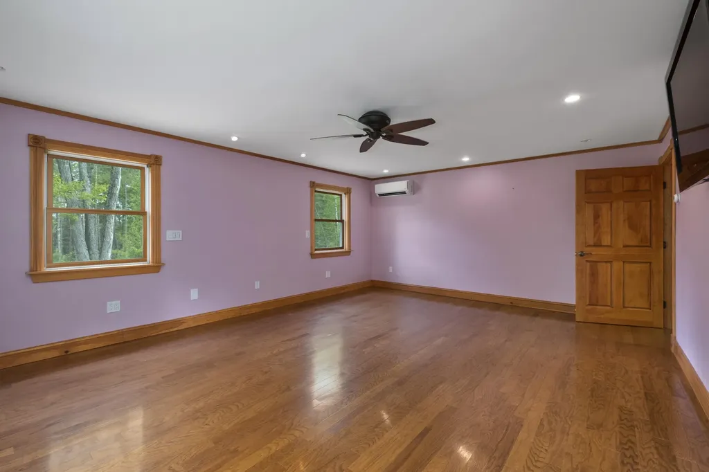 298 Beechwood Street Thomaston ME 04861