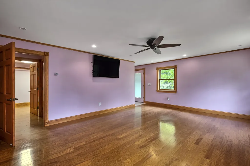 298 Beechwood Street Thomaston ME 04861