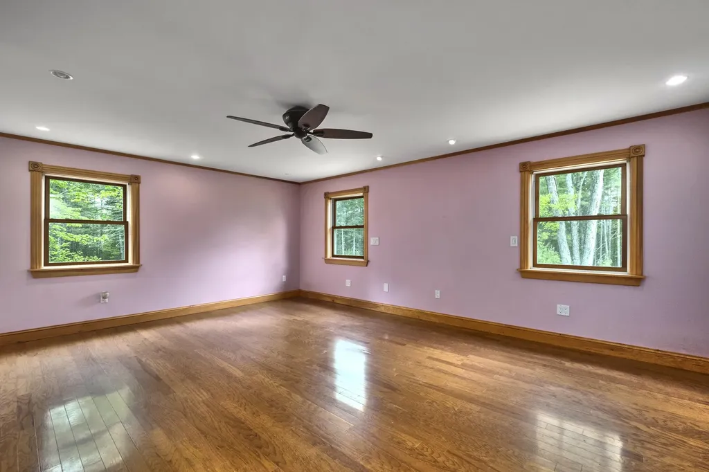 298 Beechwood Street Thomaston ME 04861