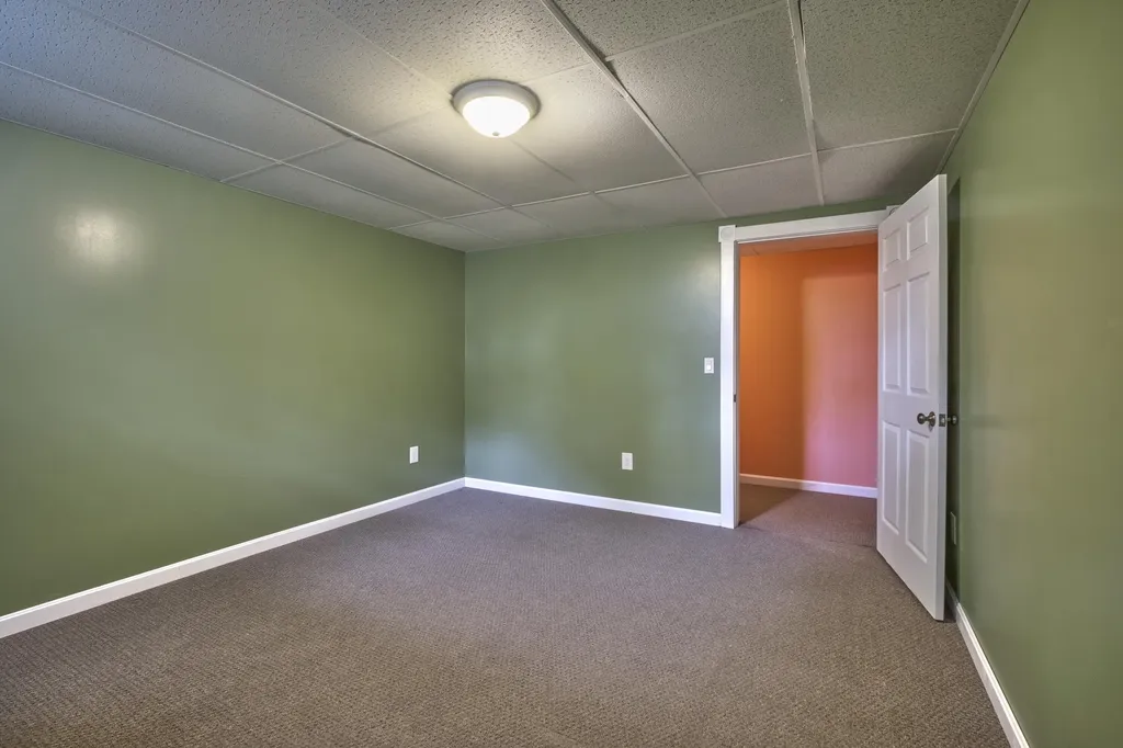 298 Beechwood Street Thomaston ME 04861