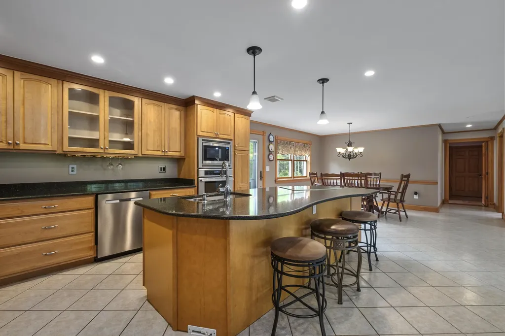 298 Beechwood Street Thomaston ME 04861
