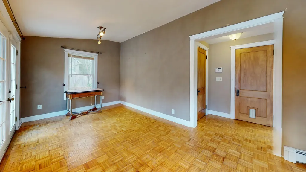 241 Lake Street Auburn ME 04210