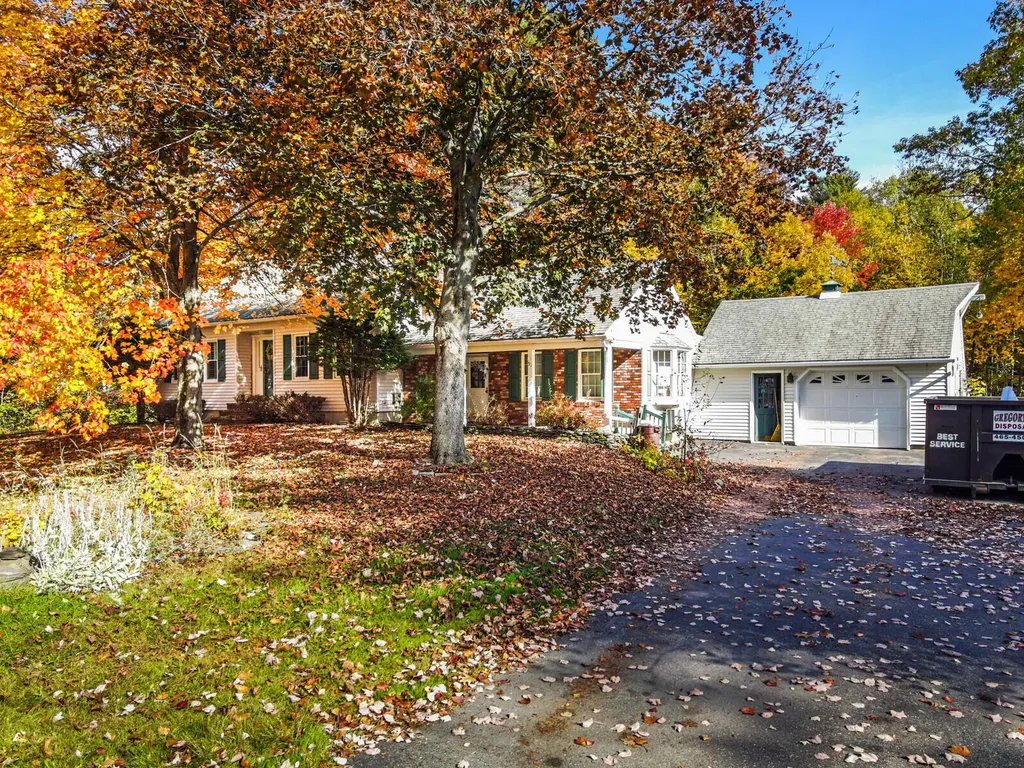 15 Frankwood Drive Winslow ME 04901