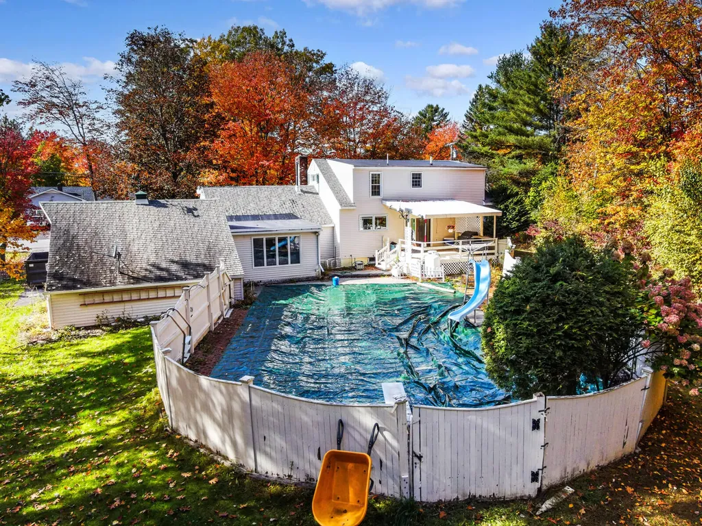 15 Frankwood Drive Winslow ME 04901
