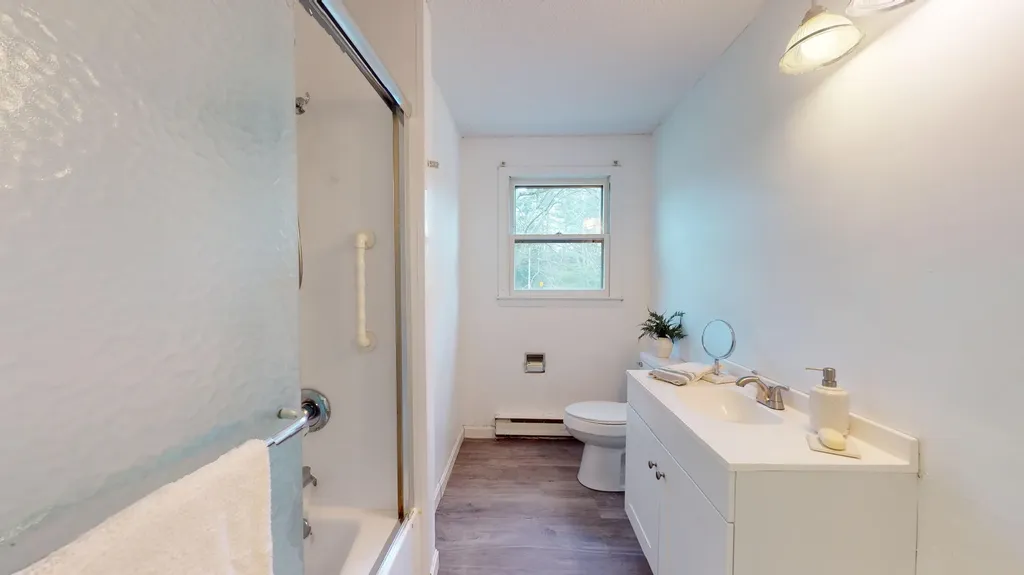 1 Oak Street Greene ME 04236