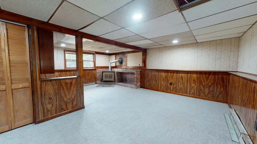 1 Oak Street Greene ME 04236