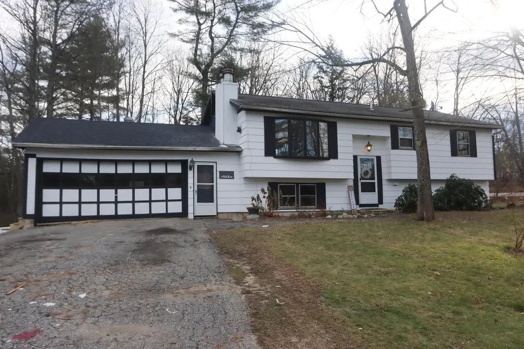 1 Oak Street Greene ME 04236